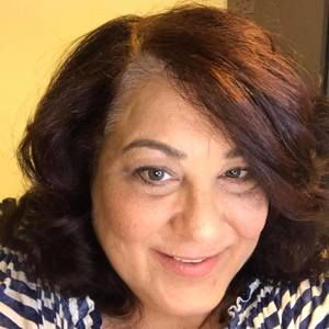 Meet your Posher, Deborah